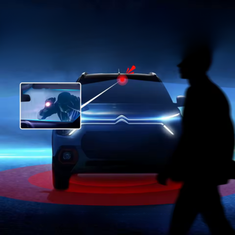 Dashcam Samochodowa Ultra HD — Podwójna i Potrójna Kamera Bezpieczeństwa