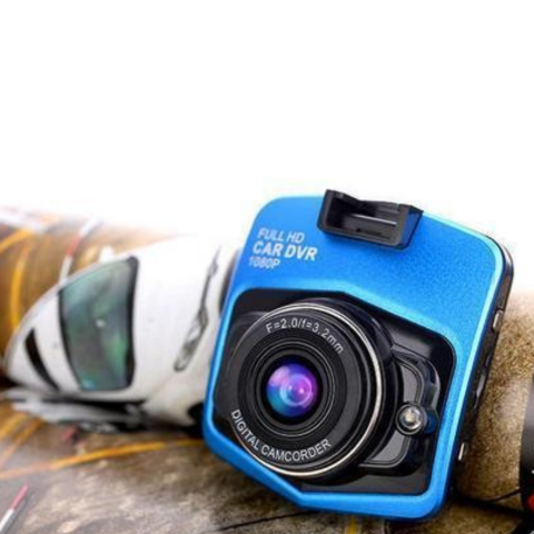 Dashcam do auta Full HD — Bezpečné a nepřetržité nahrávání
