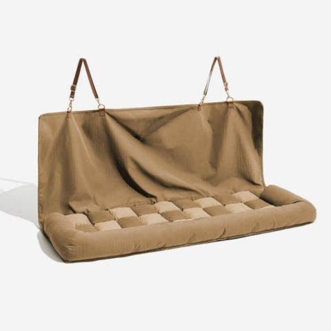 Zadní autosedačka pro psa – snadná instalace a stabilita