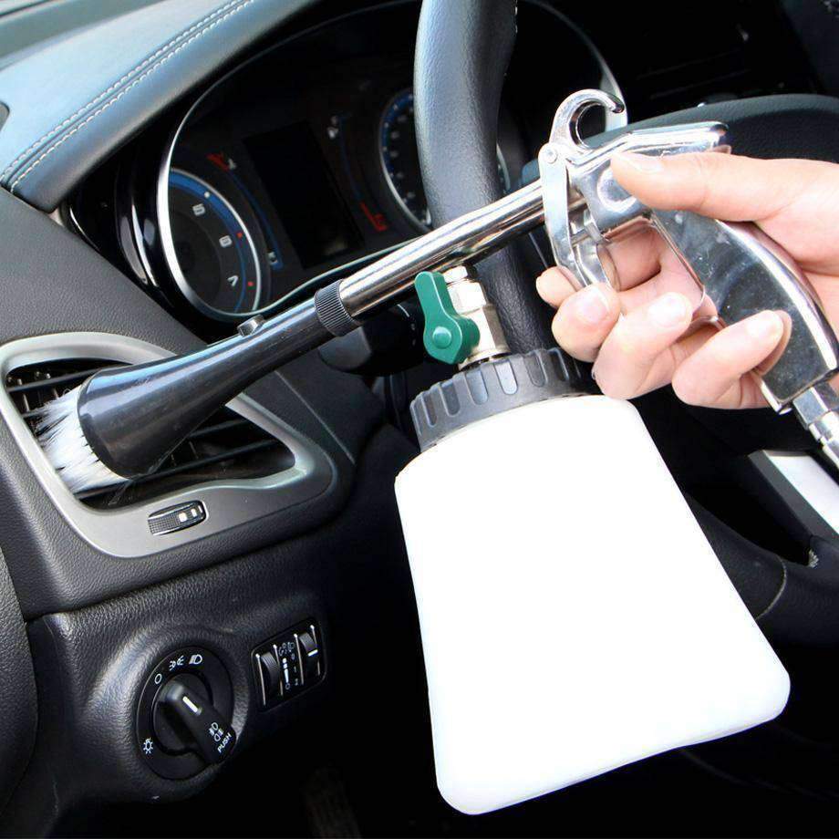 車用高圧洗浄機 – 多機能で正確