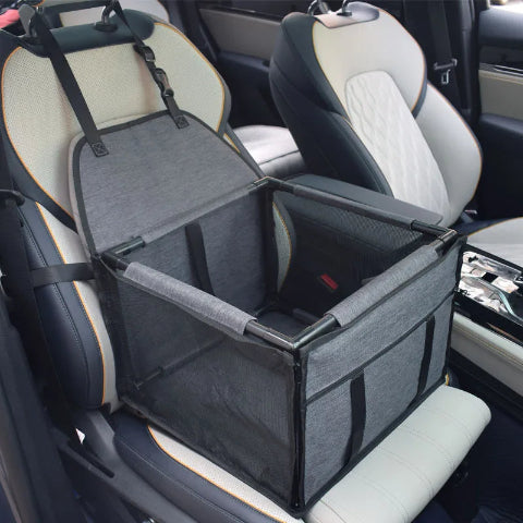 Foldable Car Seat for Dog – Practical and Safe 