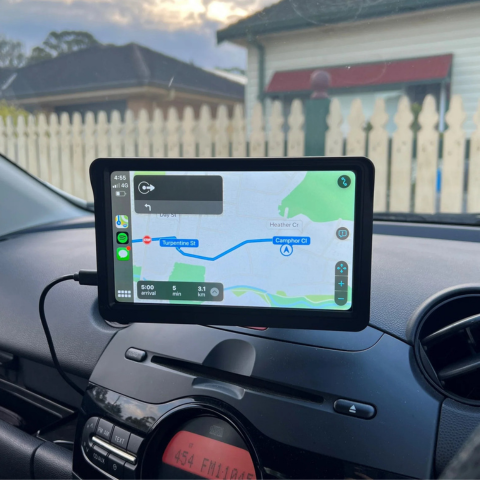 Sistema multimédia para automóvel - ecrã HD e CarPlay sem fios