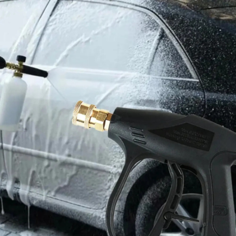 Pistolet Haute Pression — Nettoyage Rapide Et Efficace Pour Voiture
