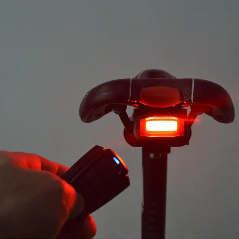 Faro Posteriore Senza Filo Per Bici – Allarme Integrato E Telecomando 
