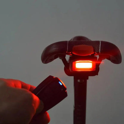 Faro Posteriore Senza Filo Per Bici – Allarme Integrato E Telecomando 